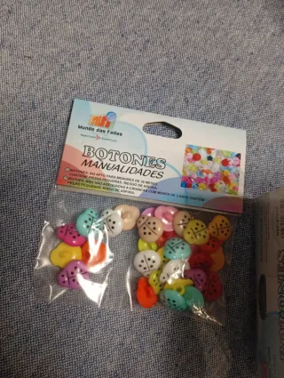 Lote botones resina forma mariquita