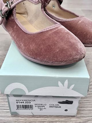 Merceditas terciopelo niña Pisamonas