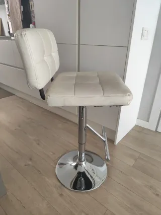 4 Taburetes Altos Cuero Sintético