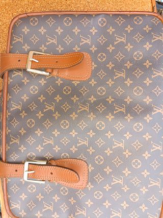 Maleta Louis Vuitton semirrígida