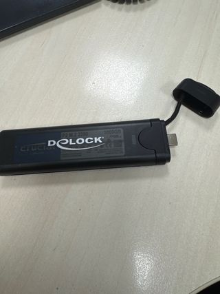 Adaptador USB-C M.2 SATA 1TB Delock