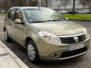 Dacia Sandero 2009