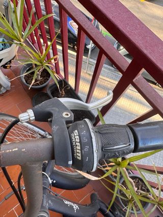 Bicicleta B'Twin con portabultos