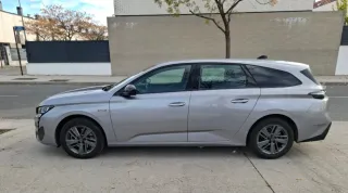 Peugeot 308 SW Hybrid 136 CV Año 2024 Etiqueta ECO