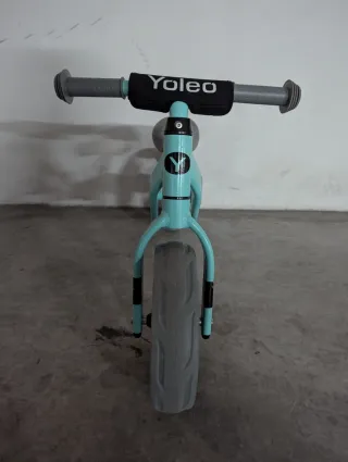 Bicicleta Yoleo sin pedales verde mint