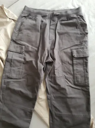 Lote 2 Pantalones Cargo HM 13-14 años