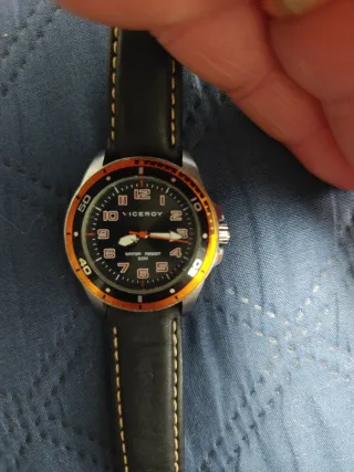 Reloj Viceroy Negro y Naranja