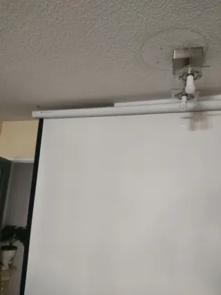 Pantalla Proyector Enrollable Phoenix