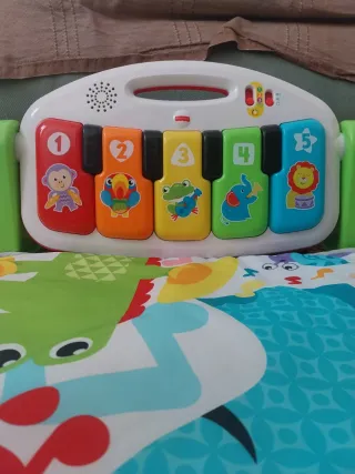 Gimnasio Piano Pataditas Fisher-Price