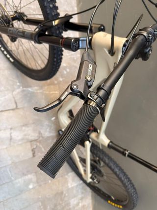 Bicicleta Cannondale Habit Carbon 2