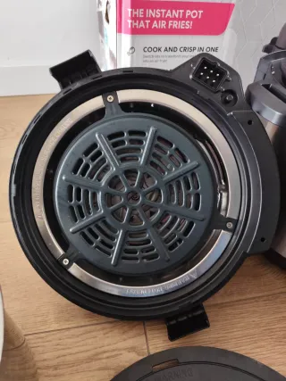 Robot de cocina Instant Pot Duo Crisp + Air Fryer