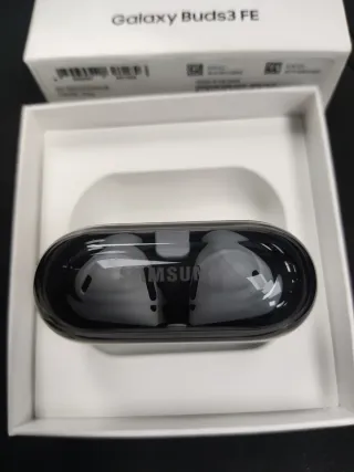 Samsung Galaxy Buds3 FE Blancos