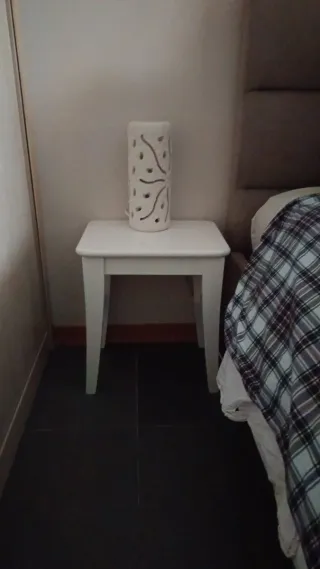 Comodino Ikea Bianco Legno Misure 30x40 altezza 45