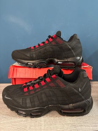 Nike Air Max 95 Negro/Rojo