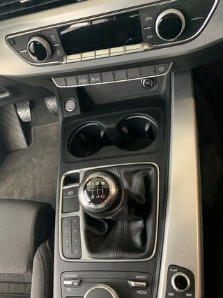 Audi A4 Avant 2.0 TDI 150CV Black line edition