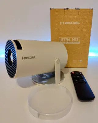 Proyector MAGCUBIC WiFi + Bluetooth + Play Store