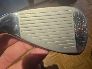 Juego hierros Wilson D9 7 palos (5 al GW) + bolsa.