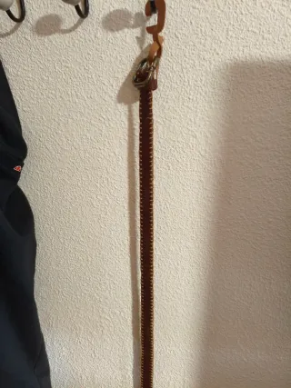 Cinturón de piel marrón