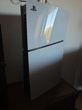 PS5 Slim Blanca con Lector