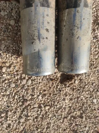 Tubo de escape cromado