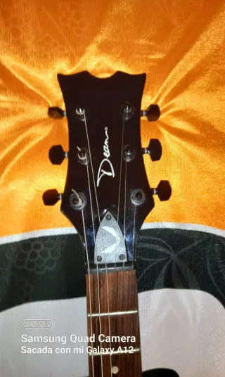 Guitarra Eléctrica Dean Evo Satin