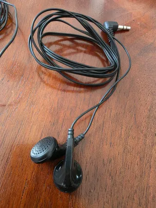 Tris Auricolari Samsung e altro Neri