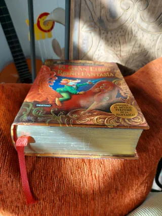 El gran libro del Reino de la Fantasía: ¡Descub...