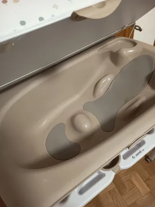 Bañera y cambiador bebé