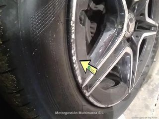 MERCEDES GLC-CLASS GLC 300 de 4MATIC