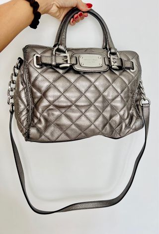 Bolso Michael Kors Piel Metalizada Gris