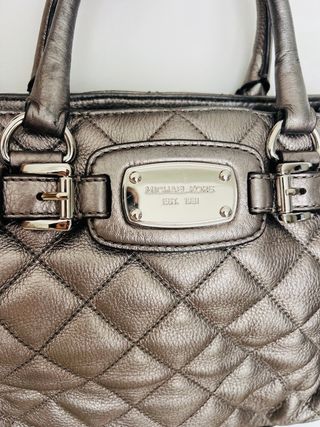Bolso Michael Kors Piel Metalizada Gris