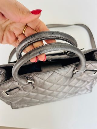 Bolso Michael Kors Piel Metalizada Gris