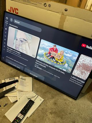 En Caja! 43" 4k UHD Smart TV Android TV