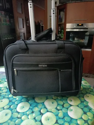 Maletín de viaje con ruedas para portátil