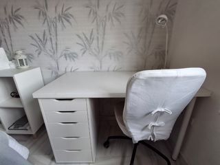 Mesa estudio y silla giratoria