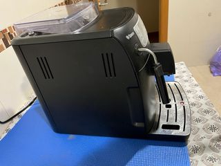 Cafetera Saeco Intelia