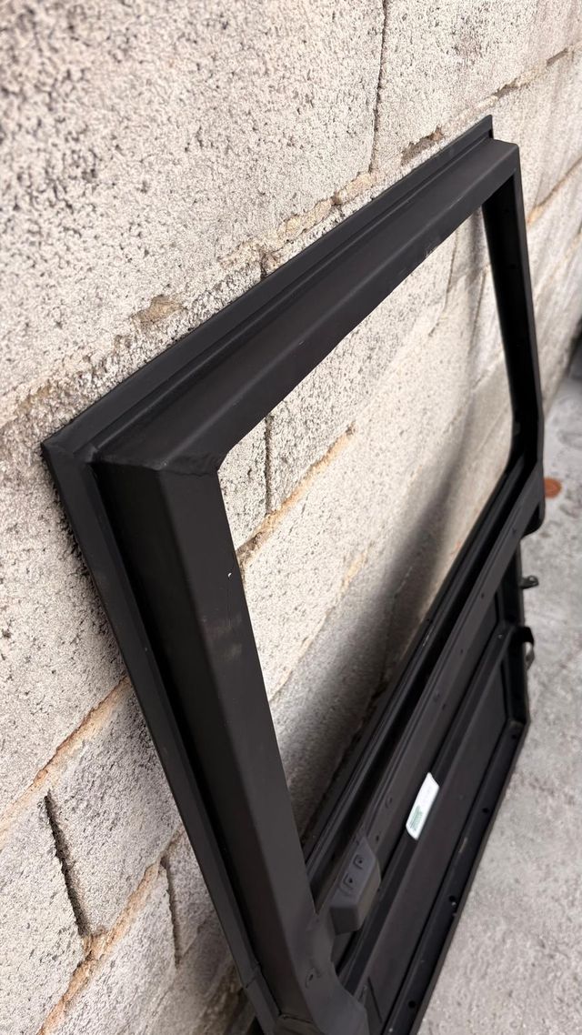 CA1579 Puerta Izquierda totalmente restaurada