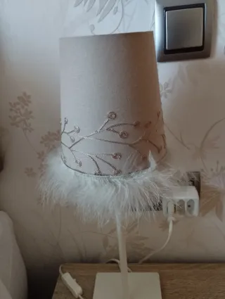 Mesitas de noche de madera color roble cambrian