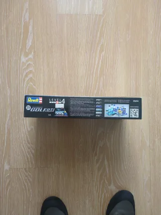 Maqueta Revell Golf GTI PIRELLI 1:24