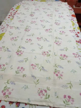 Toalla Ducha Floral 140x70cm Nueva