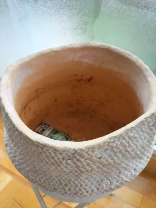 Maceta y altillo de forja