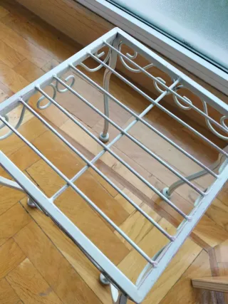 Maceta y altillo de forja