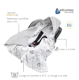 Manta cochecito bebé con agujeros