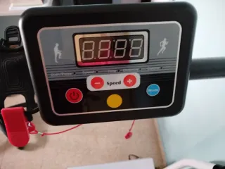 Cinta de fitness para andar y correr. Plegable.