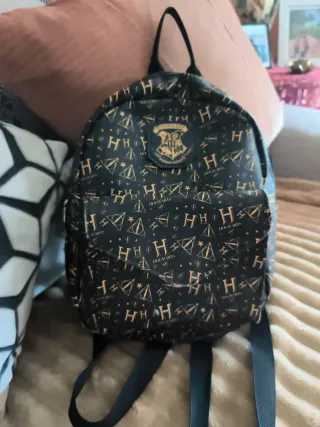 Mochila Harry Potter Negra y Dorada