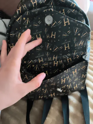 Mochila Harry Potter Negra y Dorada