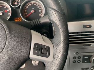 OPEL Astra GTC 1.8 16v Sport