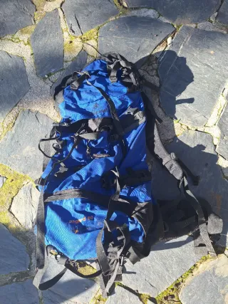 Mochila Alpinismo Alpina 60L