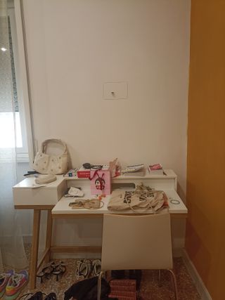 Set scrivania bianca e legno con sedia