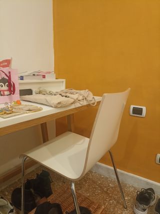 Set scrivania bianca e legno con sedia
